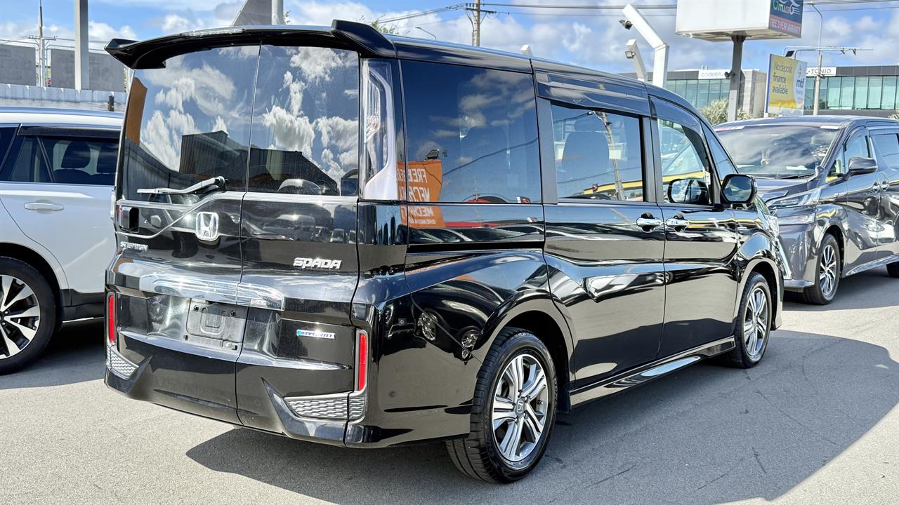 2018 Honda Step Wagon