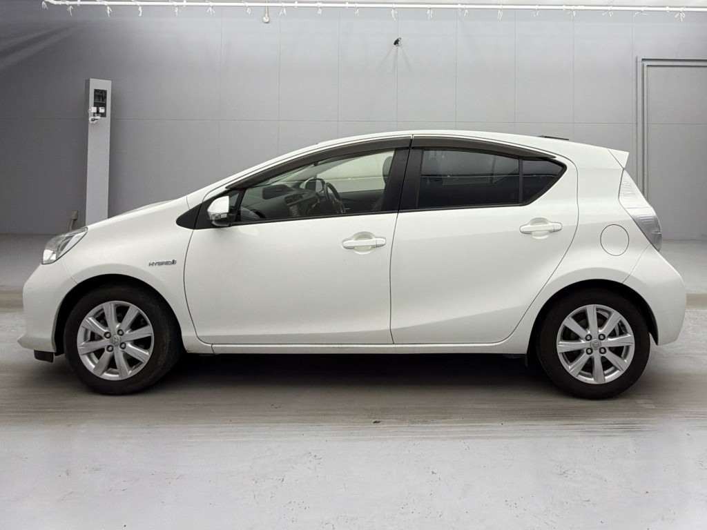 2014 Toyota Aqua