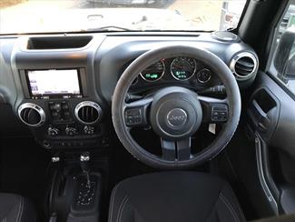2016 Jeep Wrangler - Thumbnail