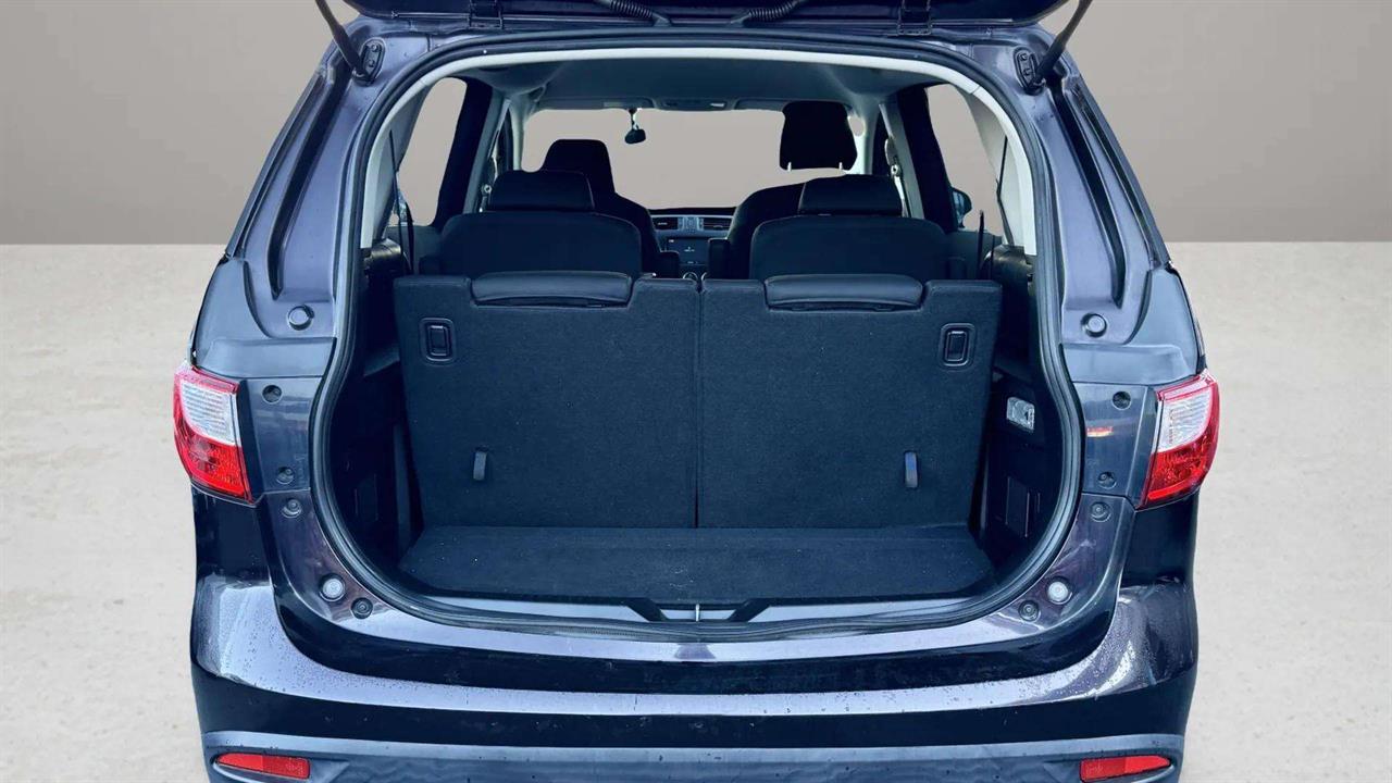 2015 Mazda Premacy