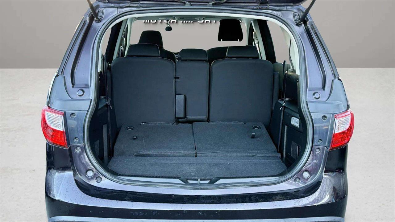2015 Mazda Premacy