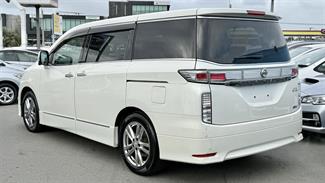 2012 Nissan Elgrand - Thumbnail
