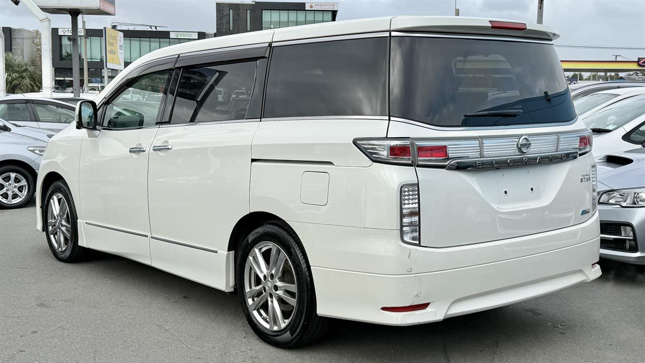 2012 Nissan Elgrand