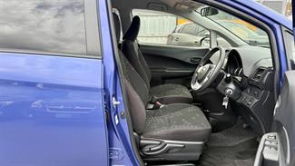 2015 Subaru TREZIA - Thumbnail