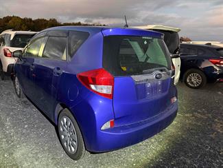 2015 Subaru TREZIA - Thumbnail