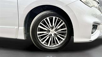 2015 Nissan Elgrand - Thumbnail
