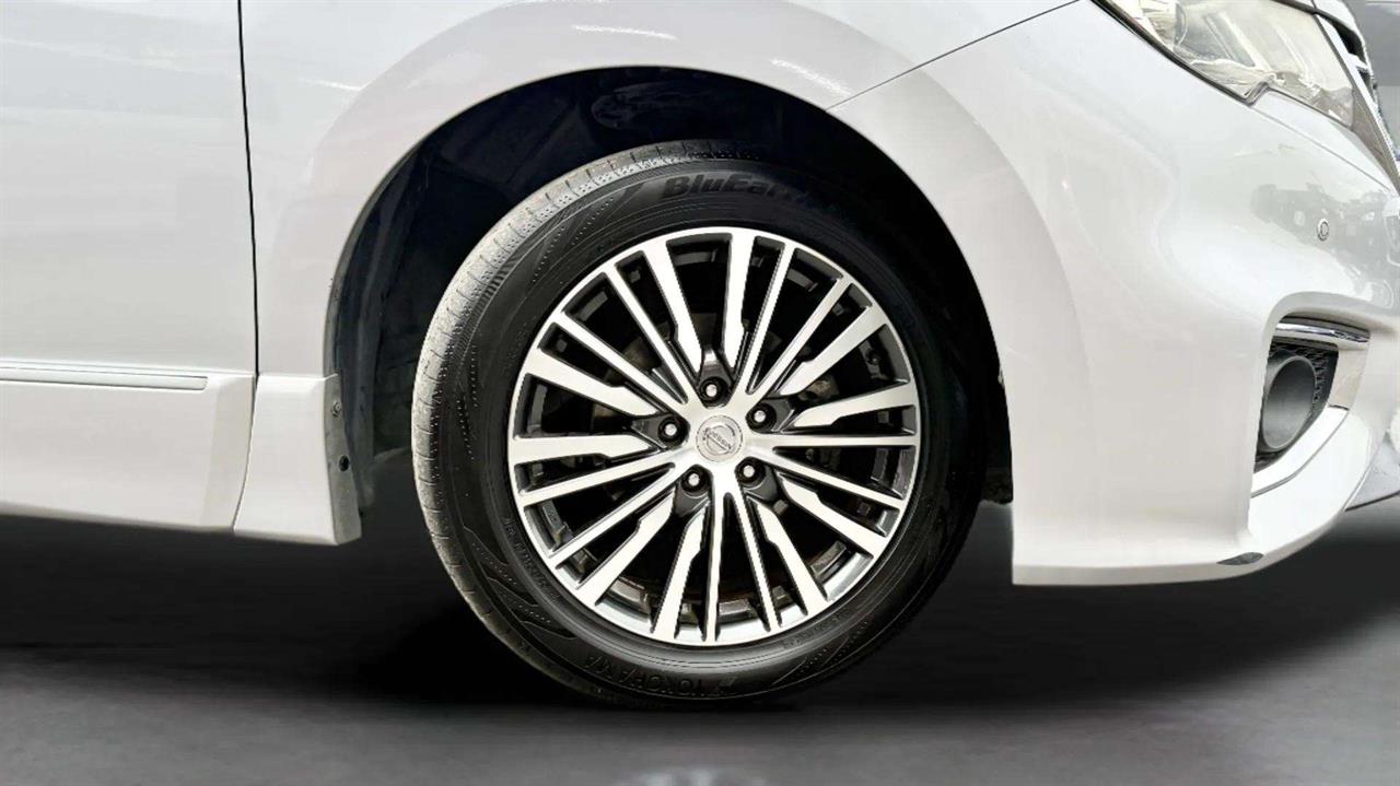 2015 Nissan Elgrand