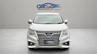 2015 Nissan Elgrand - Thumbnail