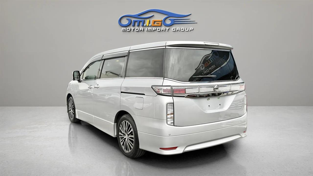 2015 Nissan Elgrand