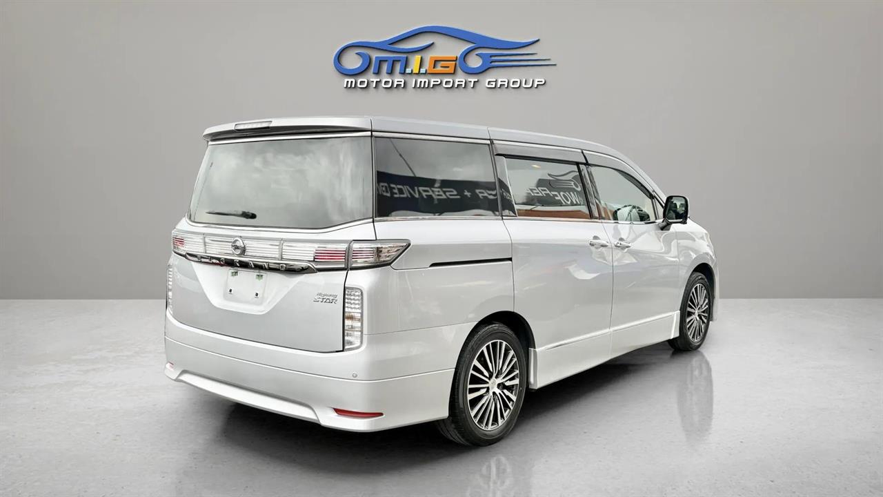 2015 Nissan Elgrand