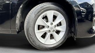 2012 Toyota Alphard - Thumbnail