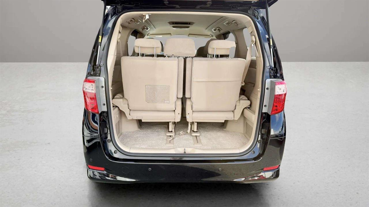 2012 Toyota Alphard