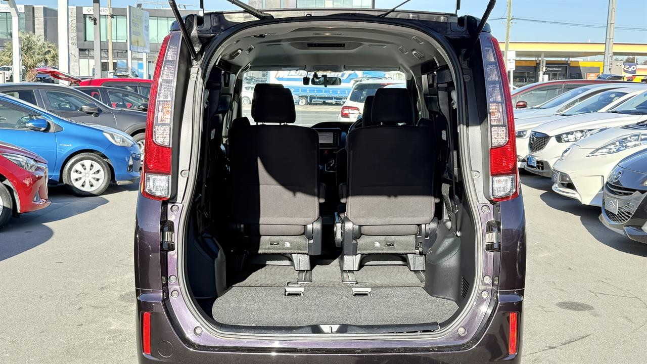2015 Toyota Noah
