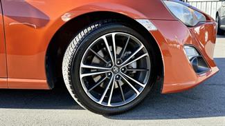 2012 Toyota 86 - Thumbnail