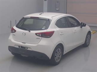 2015 Mazda Demio - Thumbnail