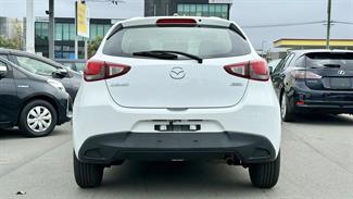 2015 Mazda Demio - Thumbnail
