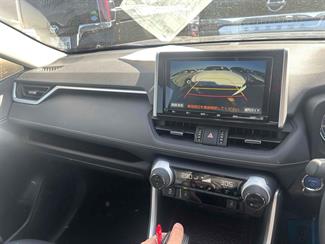 2021 Toyota Rav4 - Thumbnail