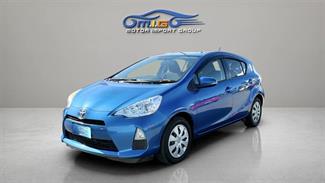 2013 Toyota Aqua - Thumbnail