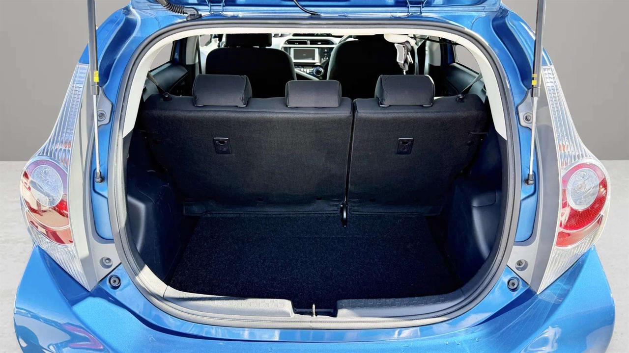 2013 Toyota Aqua