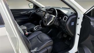 2014 Nissan X-Trail - Thumbnail