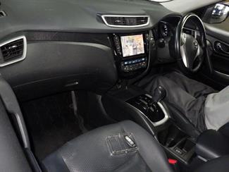 2014 Nissan X-Trail - Thumbnail