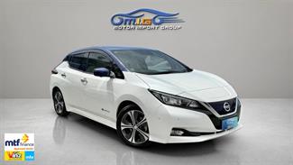 2017 Nissan Leaf - Thumbnail