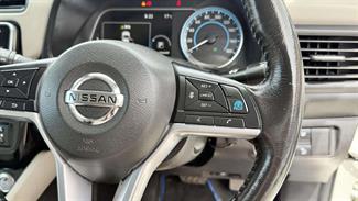 2017 Nissan Leaf - Thumbnail