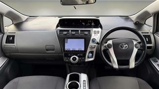2013 Toyota Prius - Thumbnail