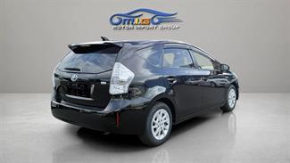2013 Toyota Prius - Thumbnail