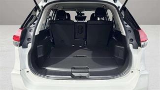 2019 Nissan X-Trail - Thumbnail