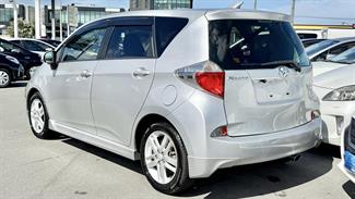 2014 Toyota Ractis - Thumbnail