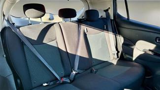 2020 Nissan Leaf - Thumbnail