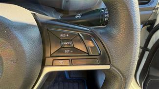 2020 Nissan Leaf - Thumbnail