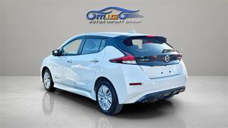 2020 Nissan Leaf - Thumbnail