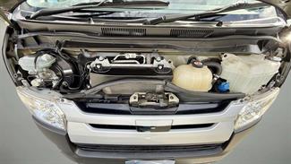 2018 Toyota Hiace - Thumbnail