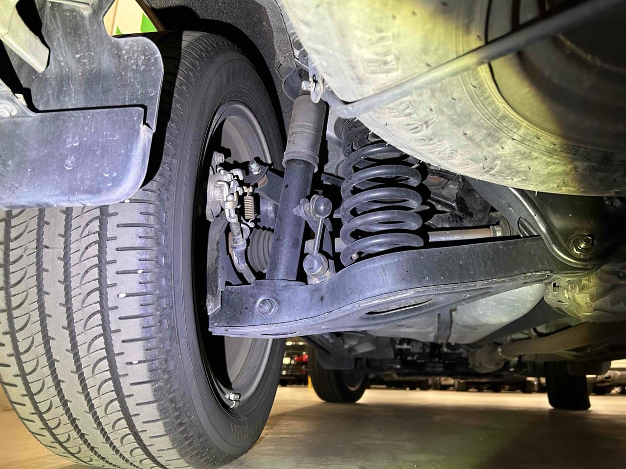 2016 Mitsubishi DELICA