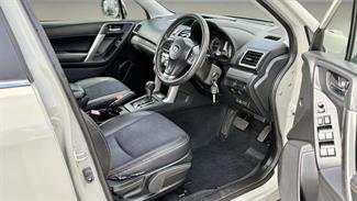 2015 Subaru Forester - Thumbnail