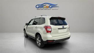 2015 Subaru Forester - Thumbnail