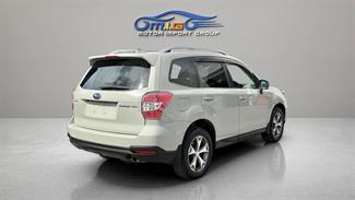 2015 Subaru Forester - Thumbnail