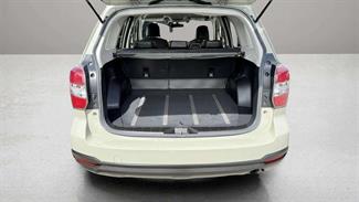 2015 Subaru Forester - Thumbnail