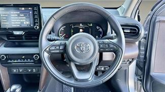 2021 Toyota Yaris - Thumbnail