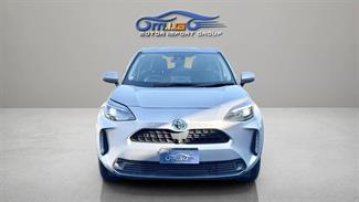 2021 Toyota Yaris - Thumbnail