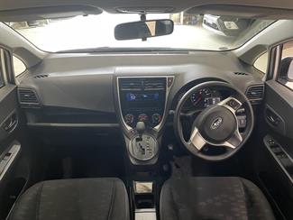 2014 Subaru TREZIA - Thumbnail