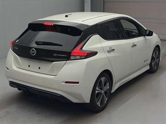 2018 Nissan Leaf - Thumbnail