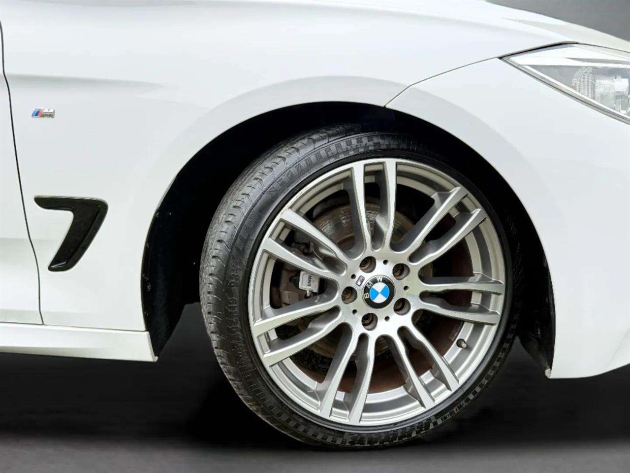 2015 BMW 328i