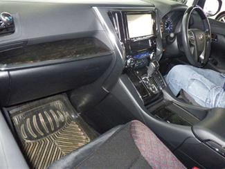 2015 Toyota Vellfire - Thumbnail