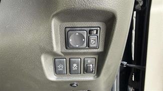 2015 Nissan CUBE - Thumbnail