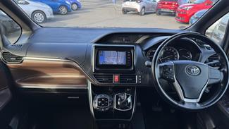 2015 Toyota ESQUIRE - Thumbnail