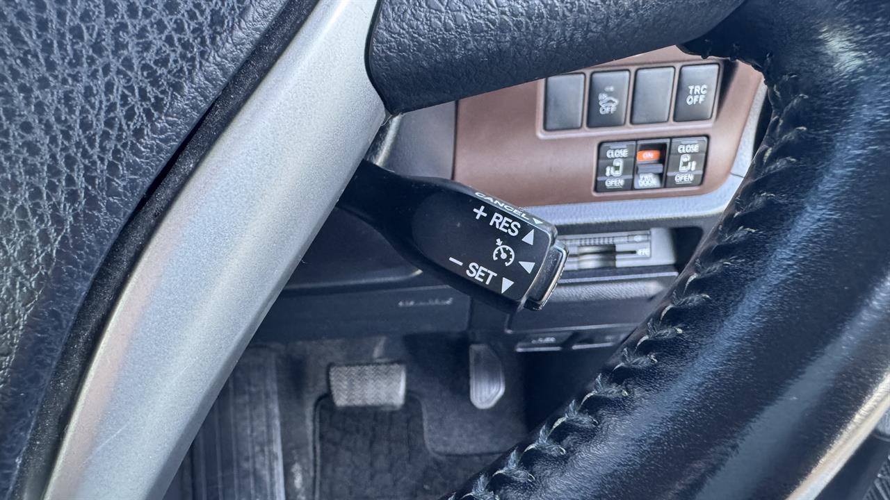 2015 Toyota ESQUIRE