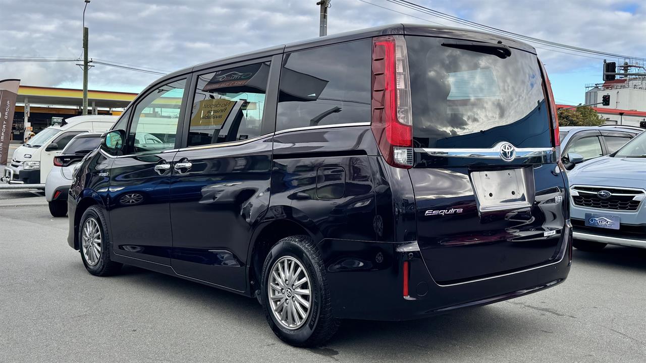 2015 Toyota ESQUIRE